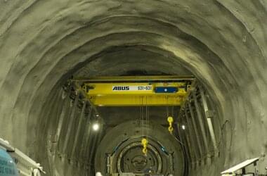 ABUS Zweiträgerlaufkran ZLK mit Zweischienenlaufkatze Bauart Z mit Zwillingshubwerk im Tunnel Spaniens 